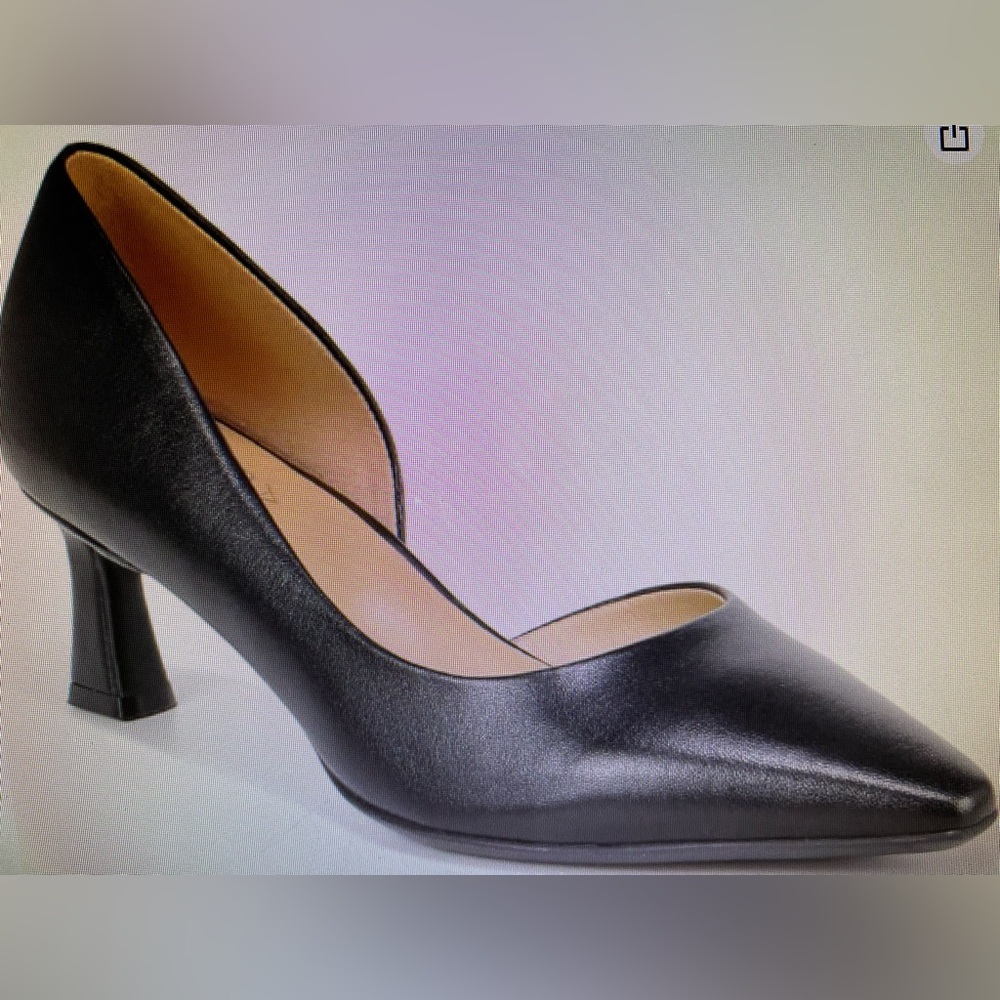 Elegant Black Women's Pumps